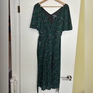 Modcloth forest green dress
